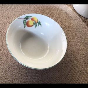 💰 Citation Garden Trellis bowl